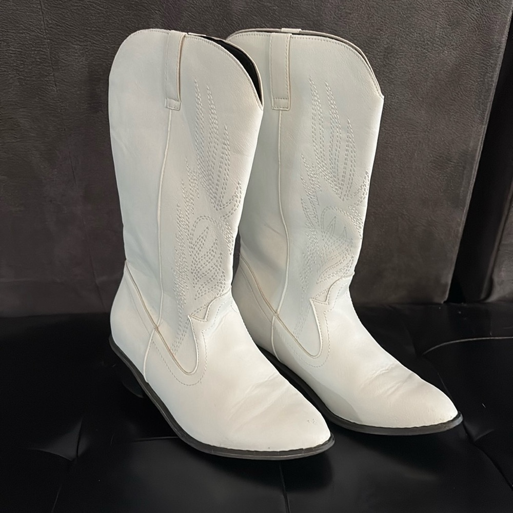 White cowboy boots from SHEIN